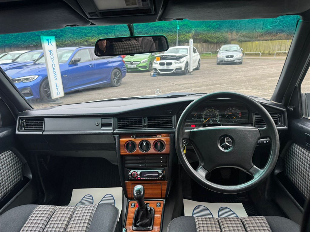 Used Mercedes-Benz 190 1991 for sale - 77036465: Photo 21