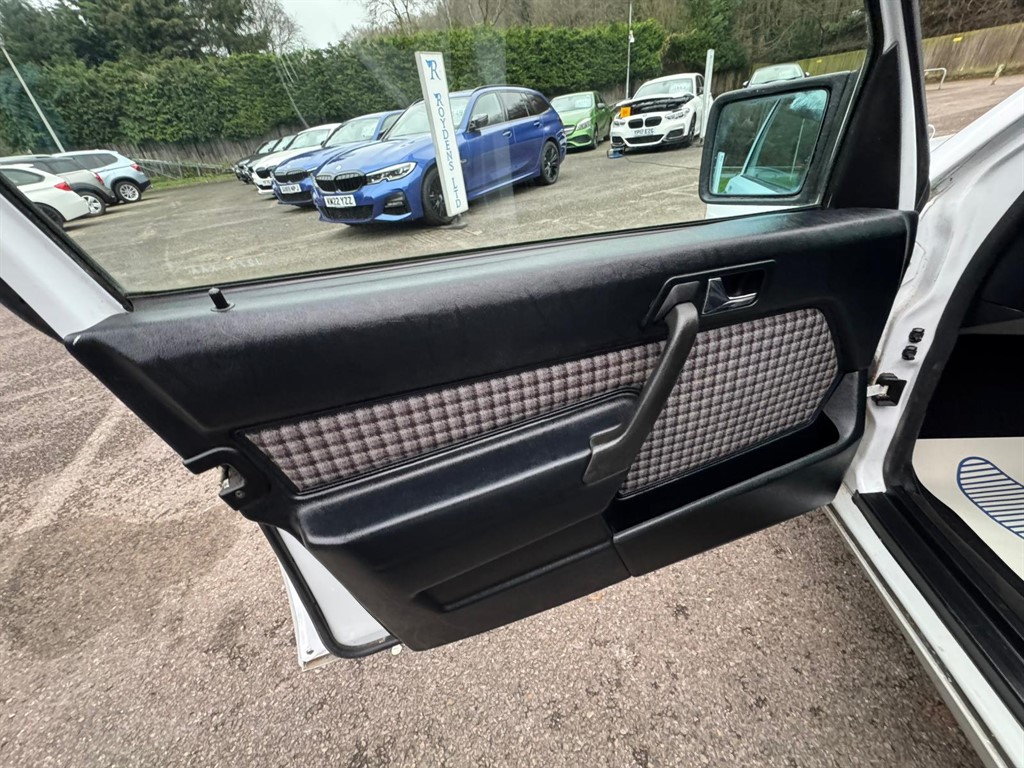 Used Mercedes-Benz 190 1991 for sale - 77036465: Photo 23