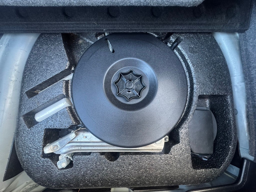 Used Audi TT 2003 for sale - 76209105: Photo 11