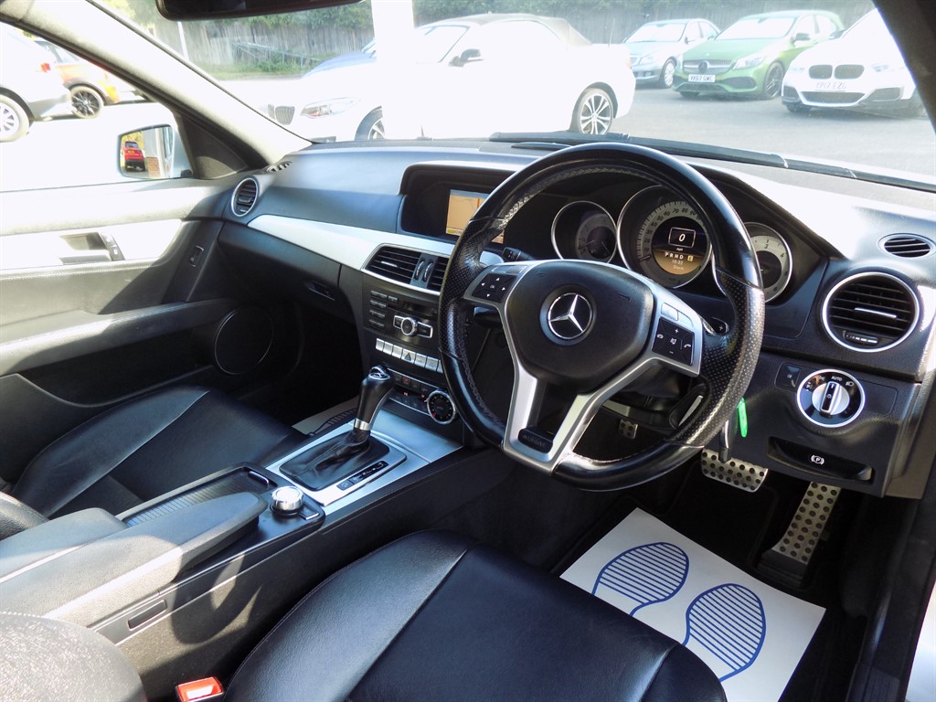 Used Mercedes-Benz C Class 2012 for sale - 76209080: Photo 14