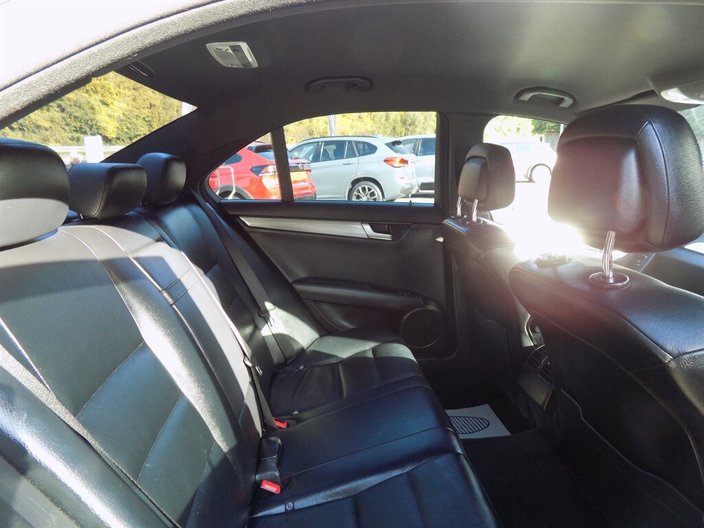 Used Mercedes-Benz C Class 2012 for sale - 76209080: Photo 24