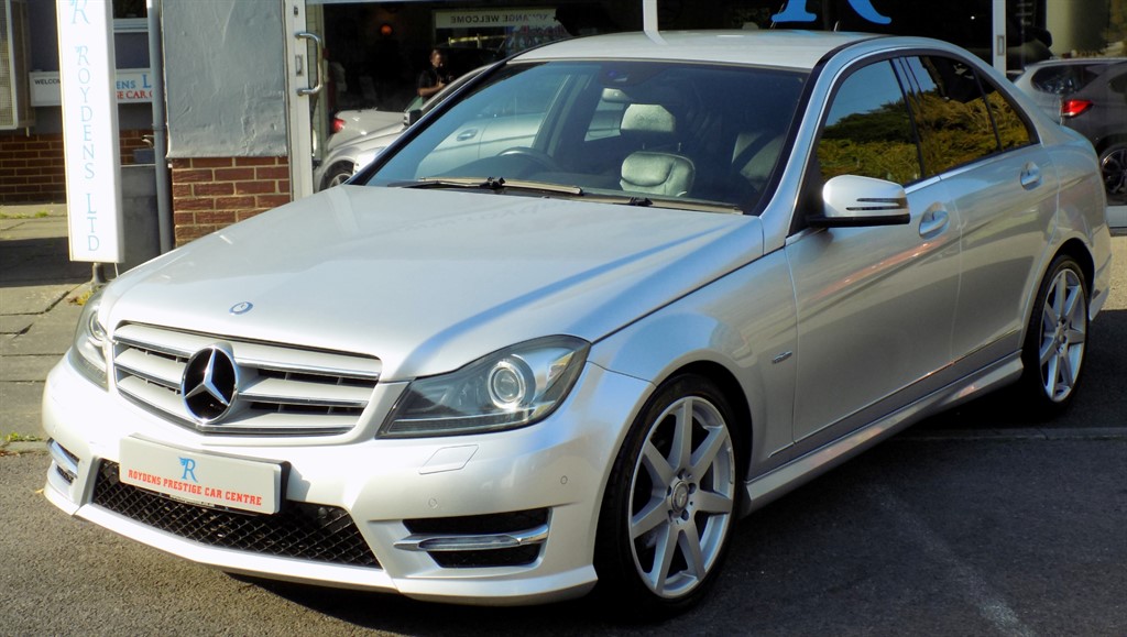 Used Mercedes-Benz C Class 2012 for sale - 76209080: Photo 5