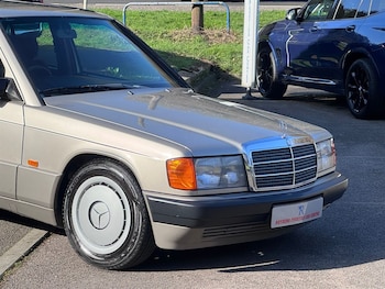 Used Mercedes-Benz 190 1991 for sale - 77665348: Photo