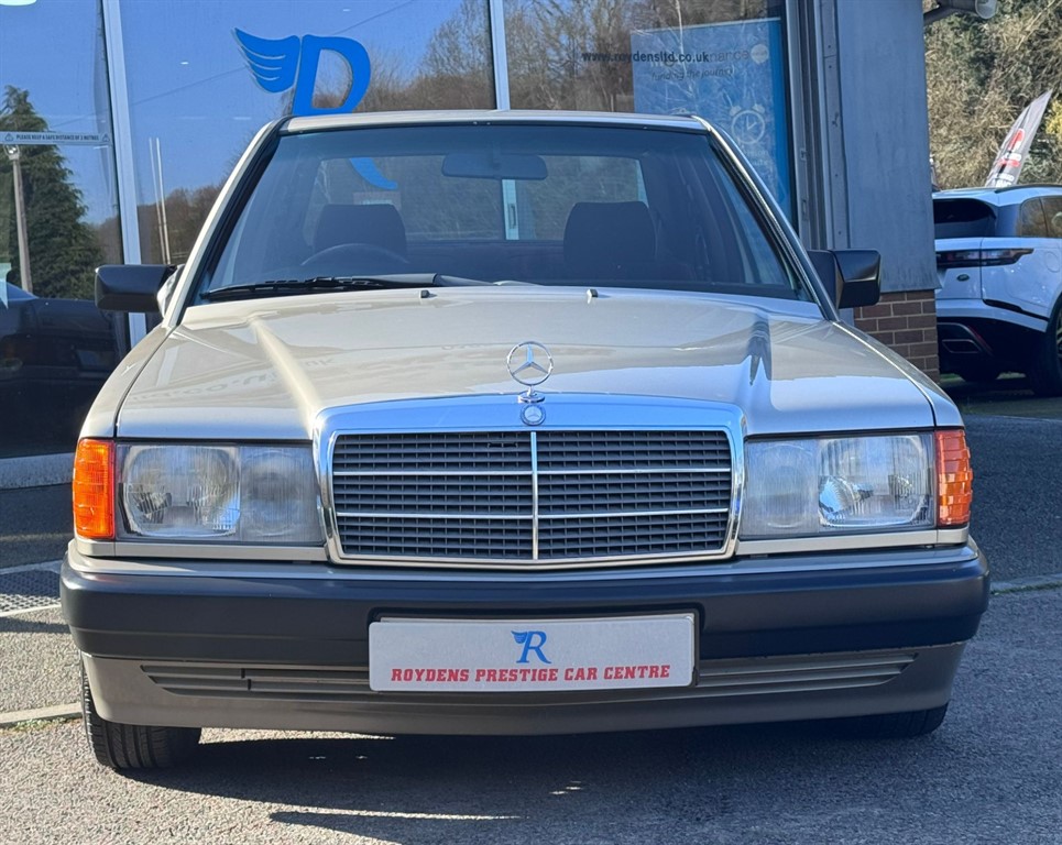 Used Mercedes-Benz 190 1991 for sale - 77665348: Photo 3
