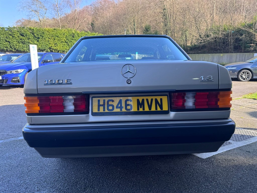 Used Mercedes-Benz 190 1991 for sale - 77665348: Photo 9