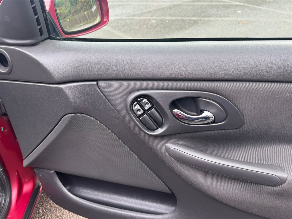 Used Ford Mondeo 2000 for sale - 76532361: Photo 16