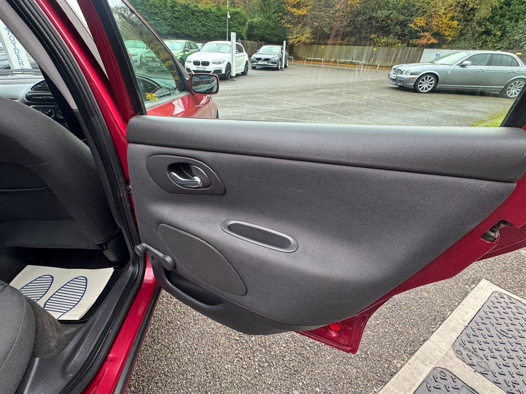 Used Ford Mondeo 2000 for sale - 76532361: Photo 27