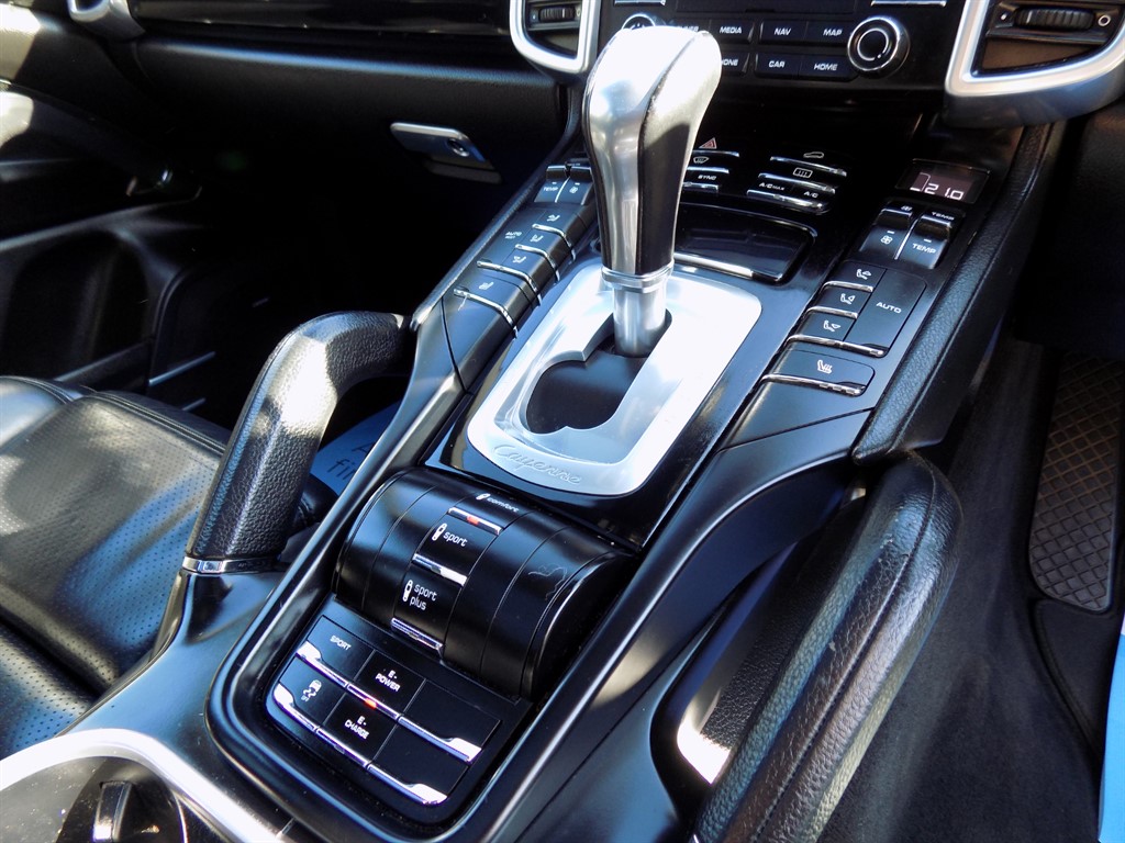 Used Porsche Cayenne 2017 for sale - 76117184: Photo 24