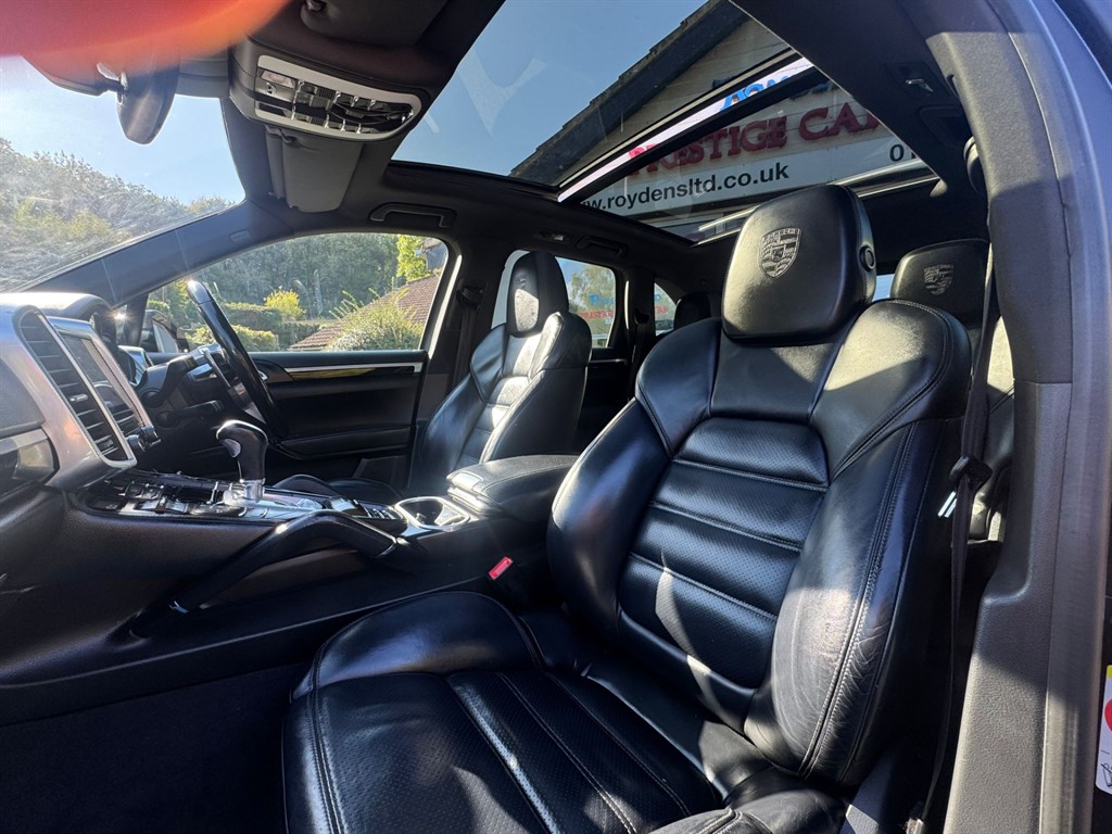 Used Porsche Cayenne 2017 for sale - 76117184: Photo 33