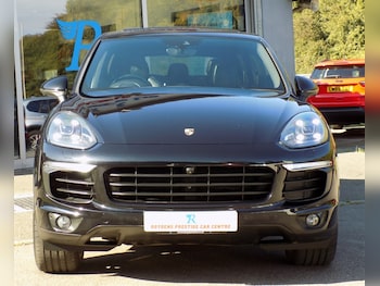 Used Porsche Cayenne 2017 for sale - 76117184: Photo 4