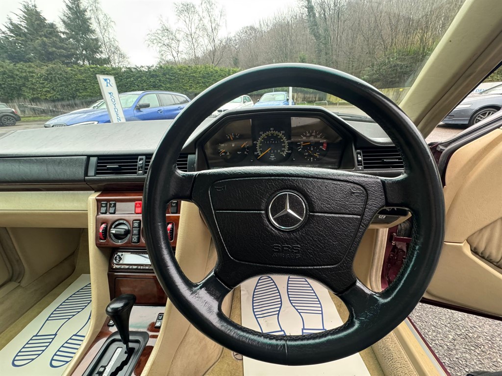 Used Mercedes-Benz E Class 1996 for sale - 77462096: Photo 24