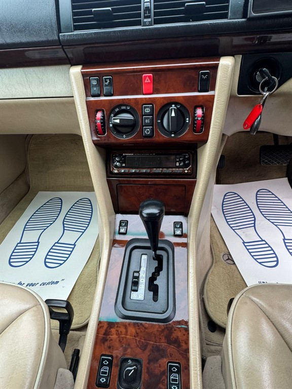 Used Mercedes-Benz E Class 1996 for sale - 77462096: Photo 30