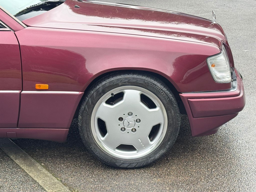 Used Mercedes-Benz E Class 1996 for sale - 77462096: Photo 4