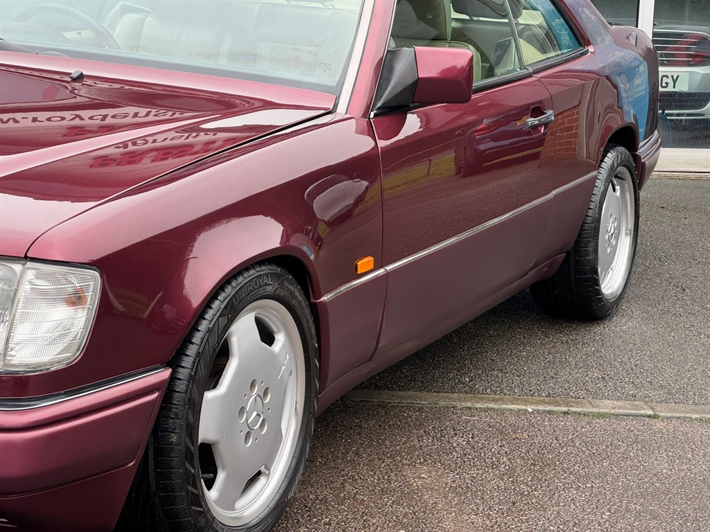 Used Mercedes-Benz E Class 1996 for sale - 77462096: Photo 9