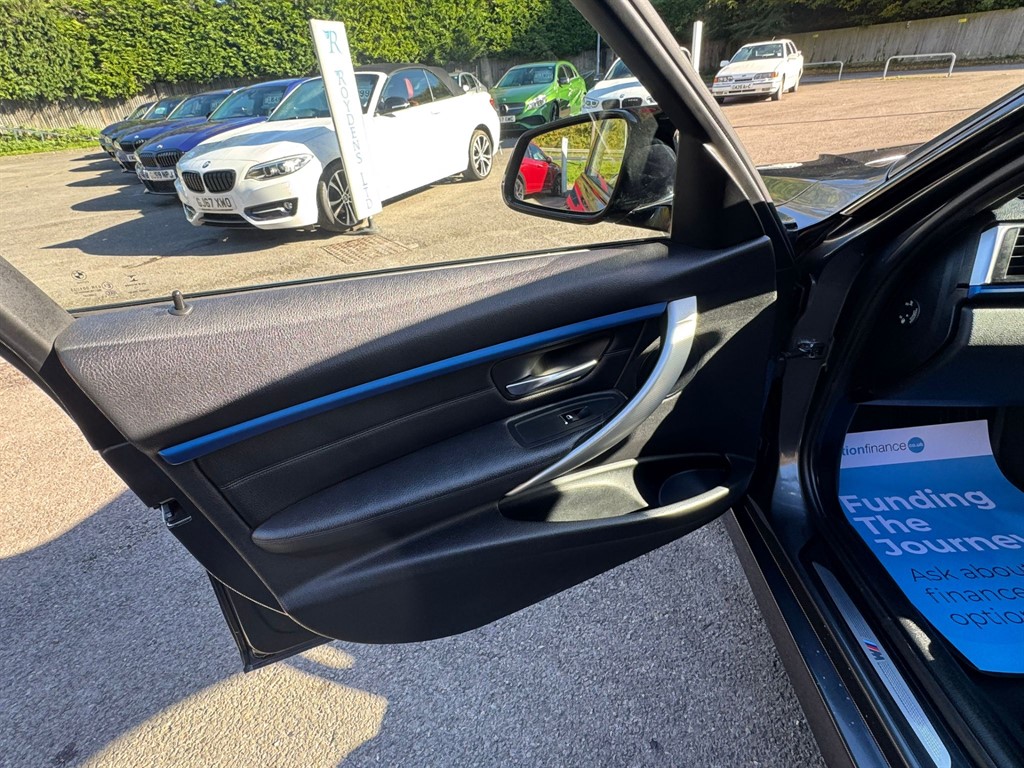 Used BMW 3 Series 2015 for sale - 76355349: Photo 22