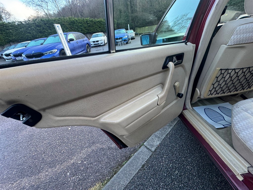 Used Mercedes-Benz 190 1993 for sale - 77435367: Photo 33