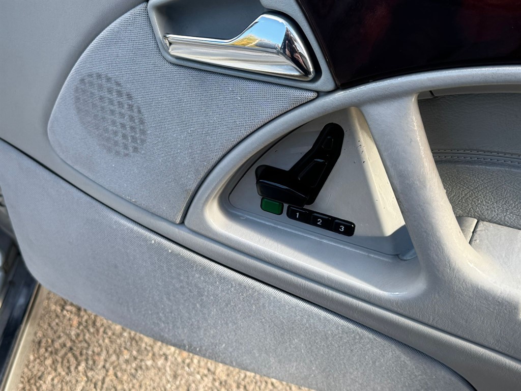 Used Mercedes-Benz S Class 1999 for sale - 76366703: Photo 22