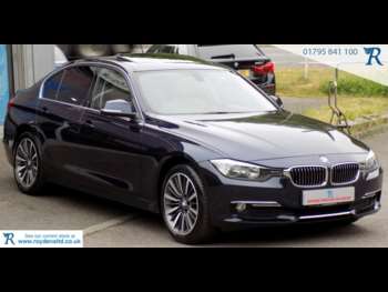 2014 - LUXURY 4-Door