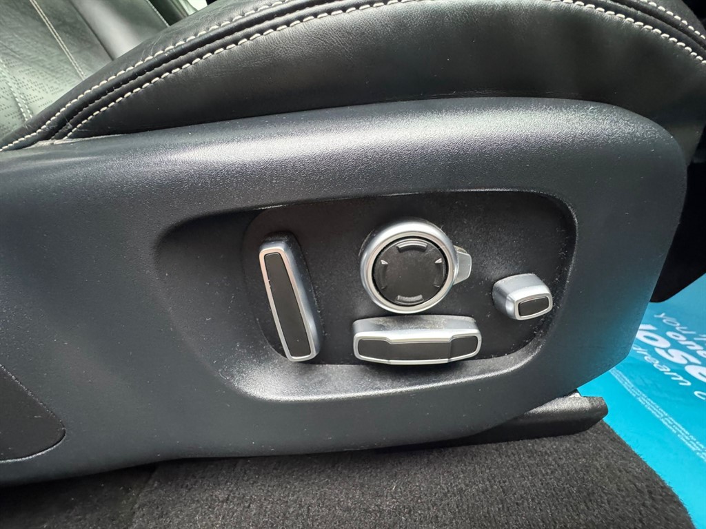 Used Land Rover Range Rover Velar 2020 for sale - 77170778: Photo 14