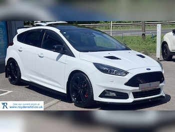 Used Ford Focus 2017 for sale - 78917947: Photo