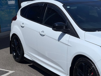 Used Ford Focus 2017 for sale - 78917947: Photo