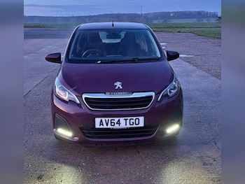 2014 (64) - 1.0 Active 3dr