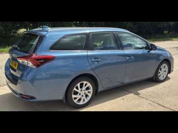 Used Toyota Auris 2015 for sale - 75035357: Photo