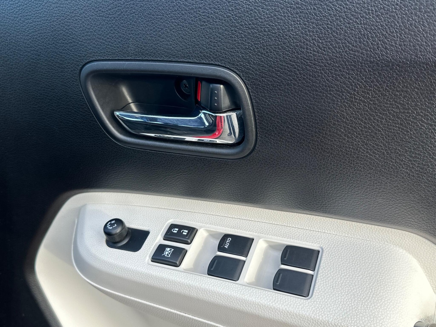 Used Suzuki Ignis 2018 for sale - 78019132: Photo 16