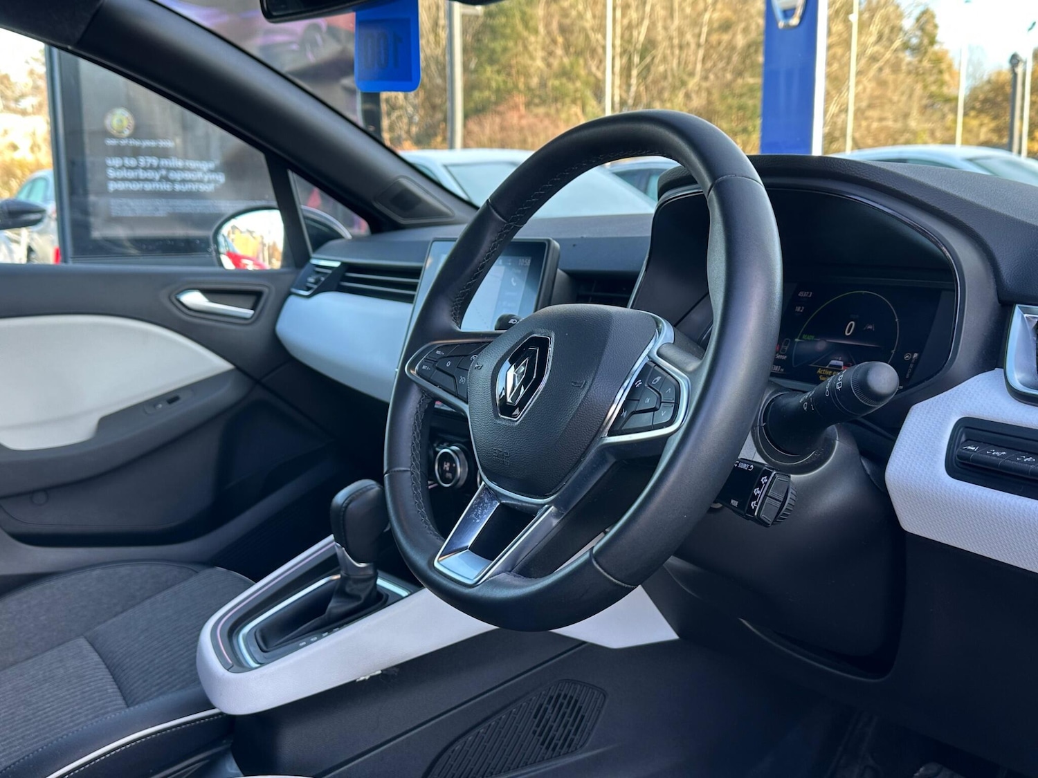 Used Renault Clio 2022 for sale - 76619759: Photo 11