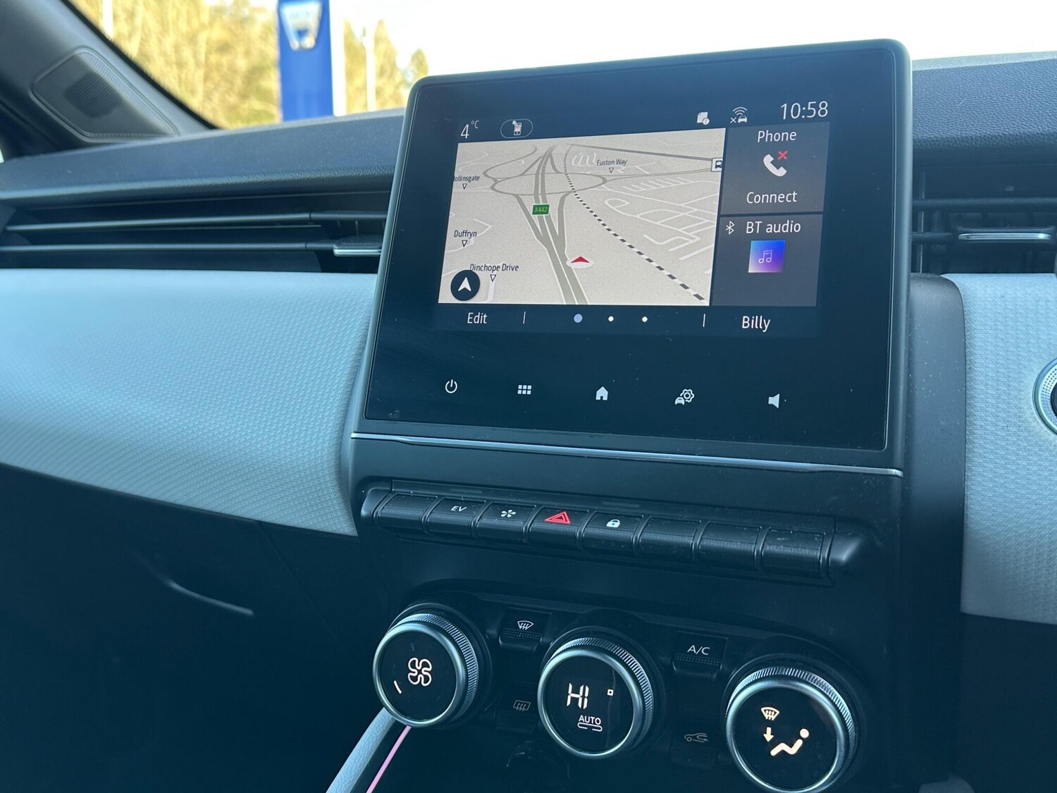 Used Renault Clio 2022 for sale - 76619759: Photo 23