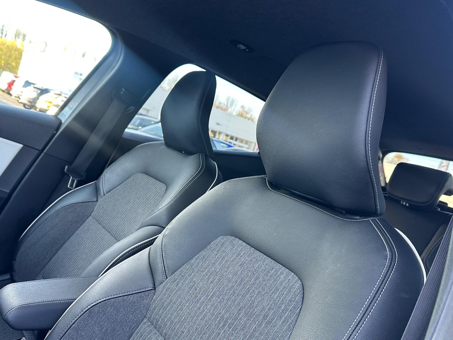 Used Renault Clio 2022 for sale - 76619759: Photo 30