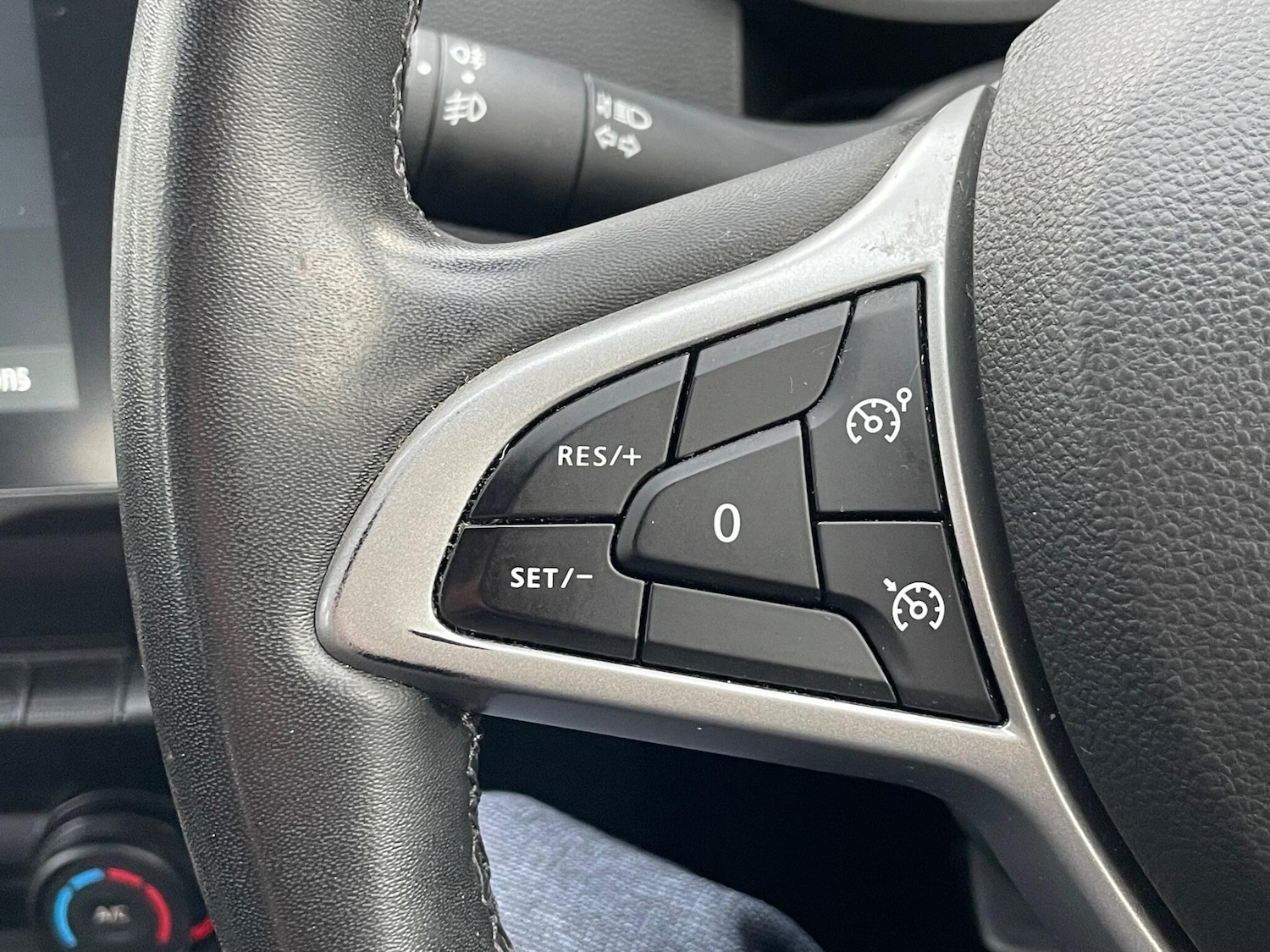 Used Dacia Duster 2023 for sale - 76913077: Photo 35