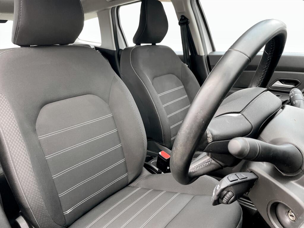 Used Dacia Duster 2023 for sale - 76913077: Photo 8