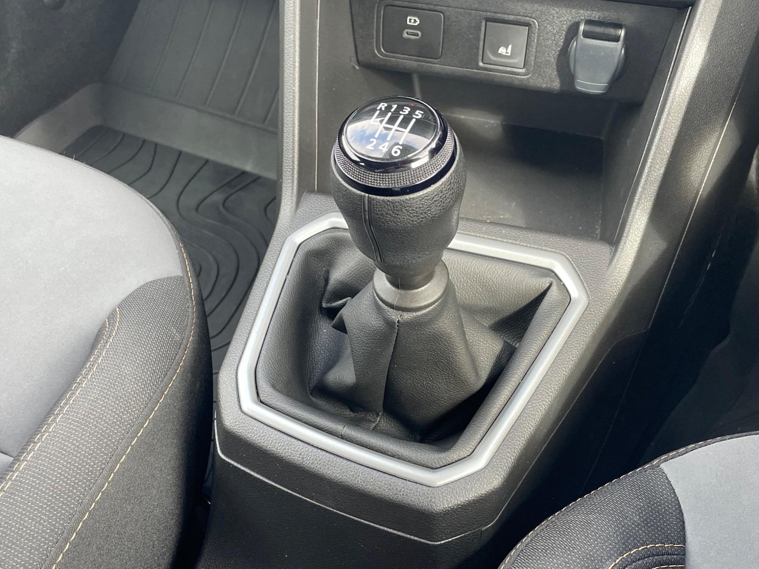 Used Dacia Sandero Stepway 2024 for sale - 77359290: Photo 51