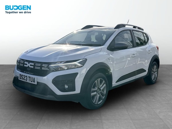 Used Dacia Sandero Stepway 2023 for sale - 76213942: Photo 2