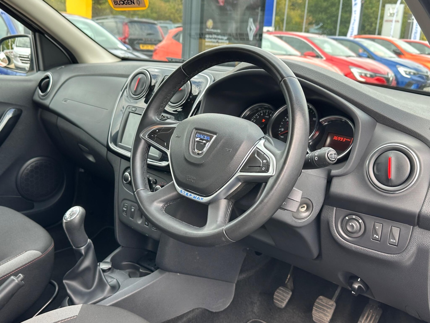 Used Dacia Sandero Stepway 2020 for sale - 76109769: Photo 12