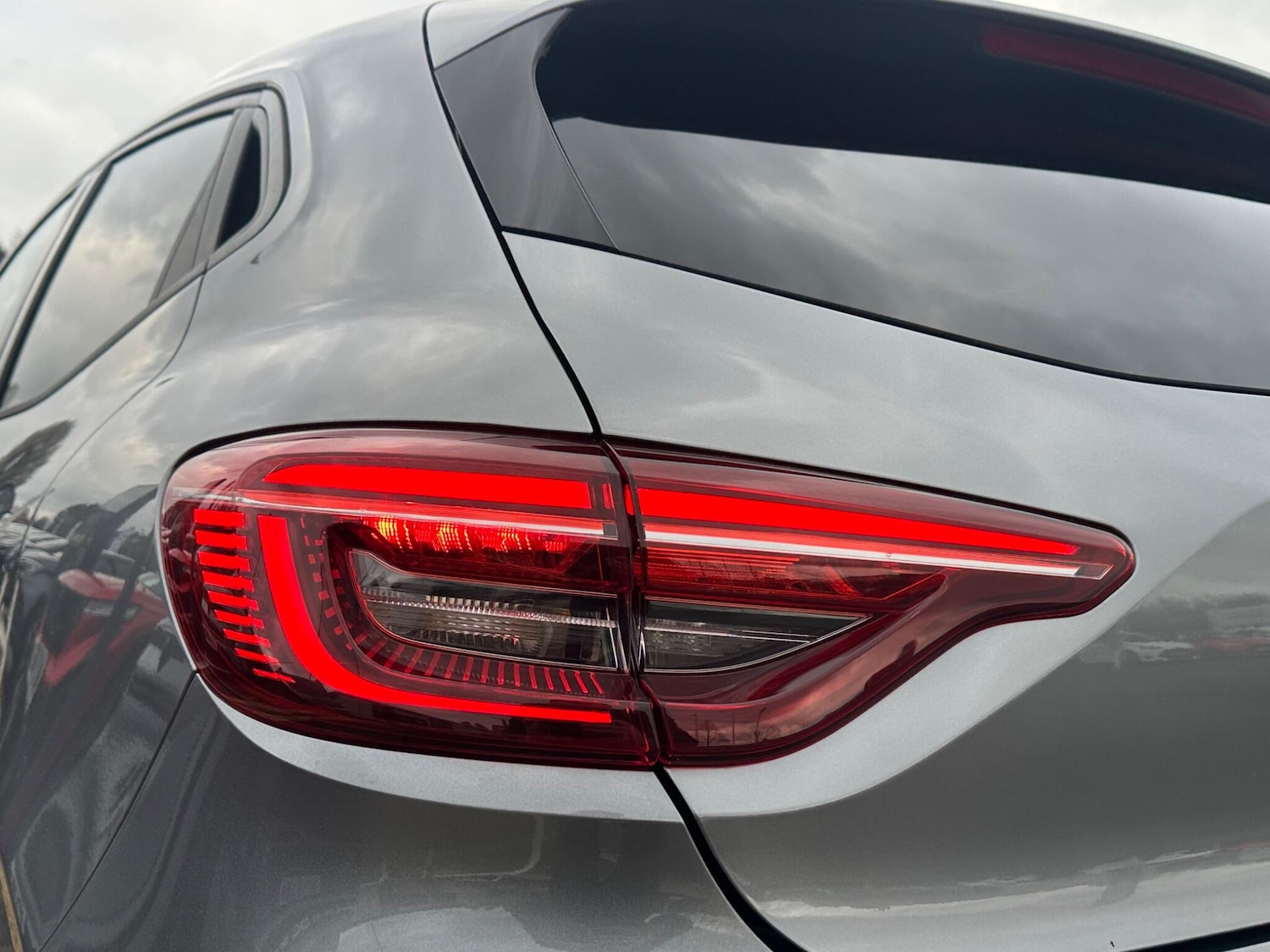 Used Renault Clio 2023 for sale - 77345199: Photo 31