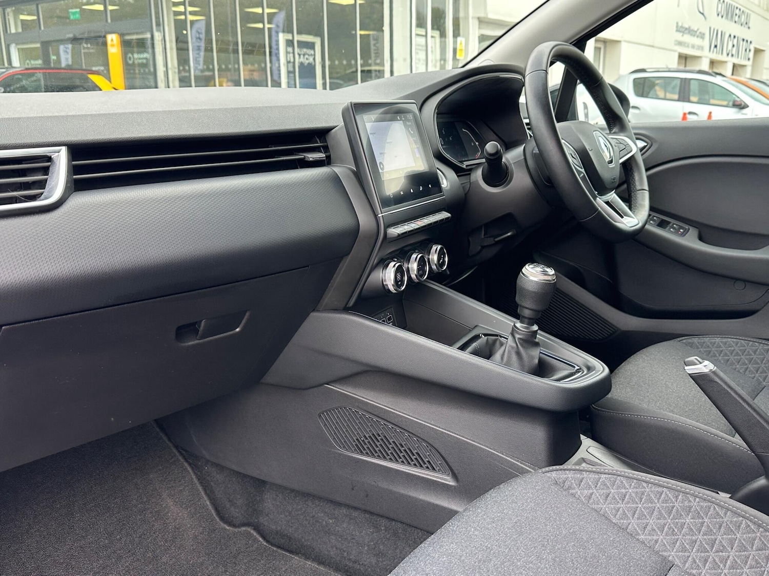 Used Renault Clio 2022 for sale - 76109509: Photo 12