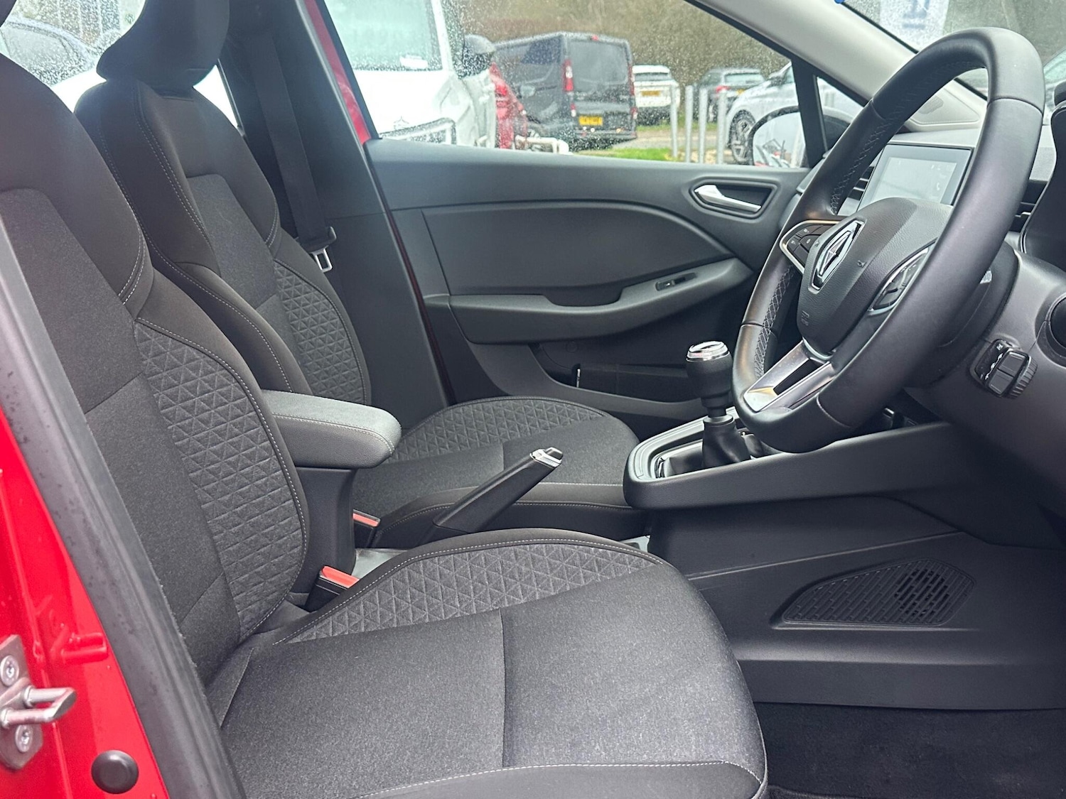 Used Renault Clio 2023 for sale - 77723772: Photo 11