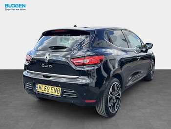 Used Renault Clio 2019 for sale - 79464433: Photo