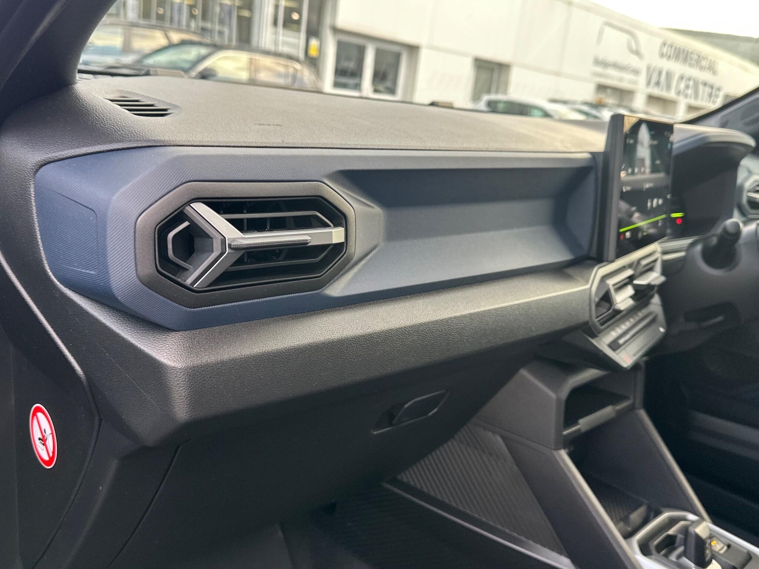 Used Dacia Duster 2024 for sale - 76913942: Photo 45