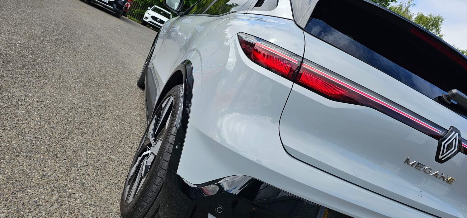 Used Renault Megane E Tech 2024 for sale - 77454977: Photo 12