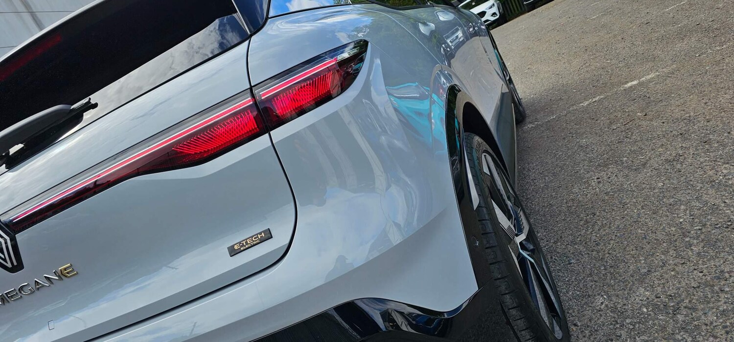 Used Renault Megane E Tech 2024 for sale - 77454977: Photo 15
