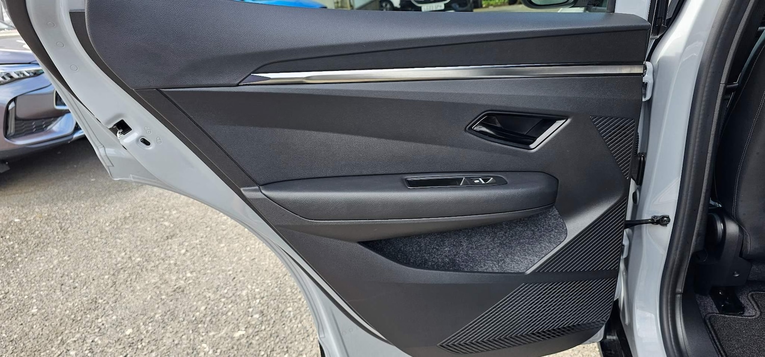 Used Renault Megane E Tech 2024 for sale - 77454977: Photo 55