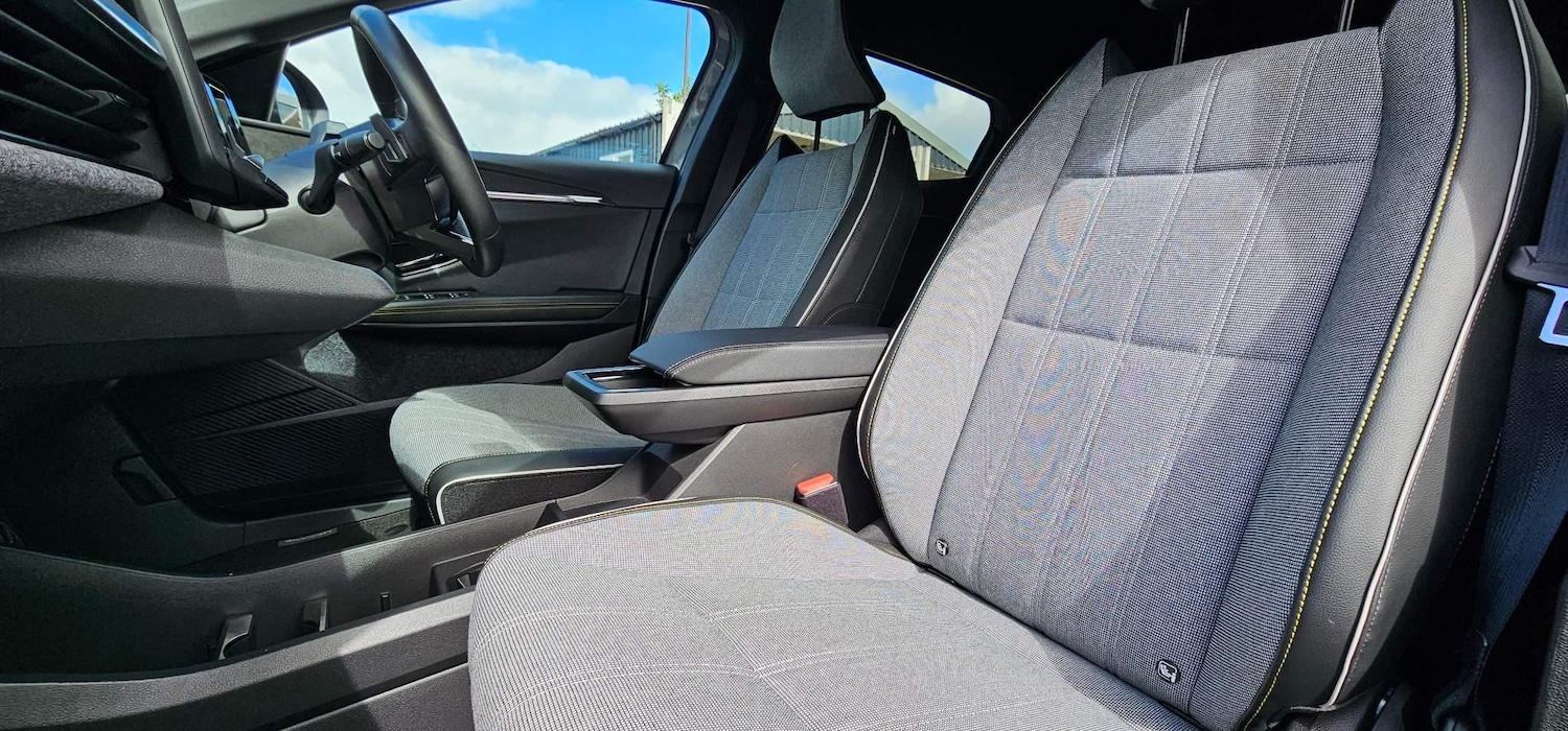 Used Renault Megane E Tech 2024 for sale - 77454977: Photo 60