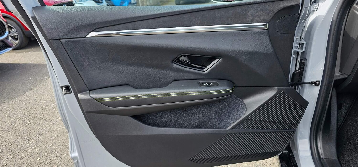 Used Renault Megane E Tech 2024 for sale - 77454977: Photo 61