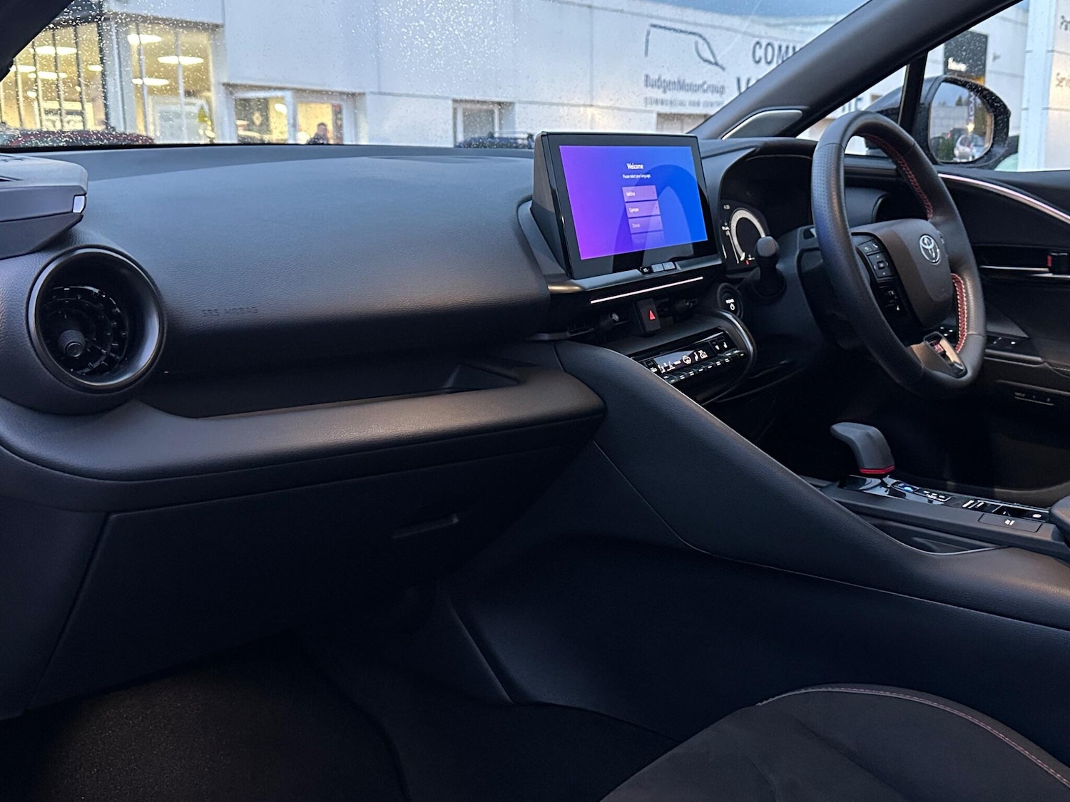 Used Toyota C-HR 2024 for sale - 76539163: Photo 10