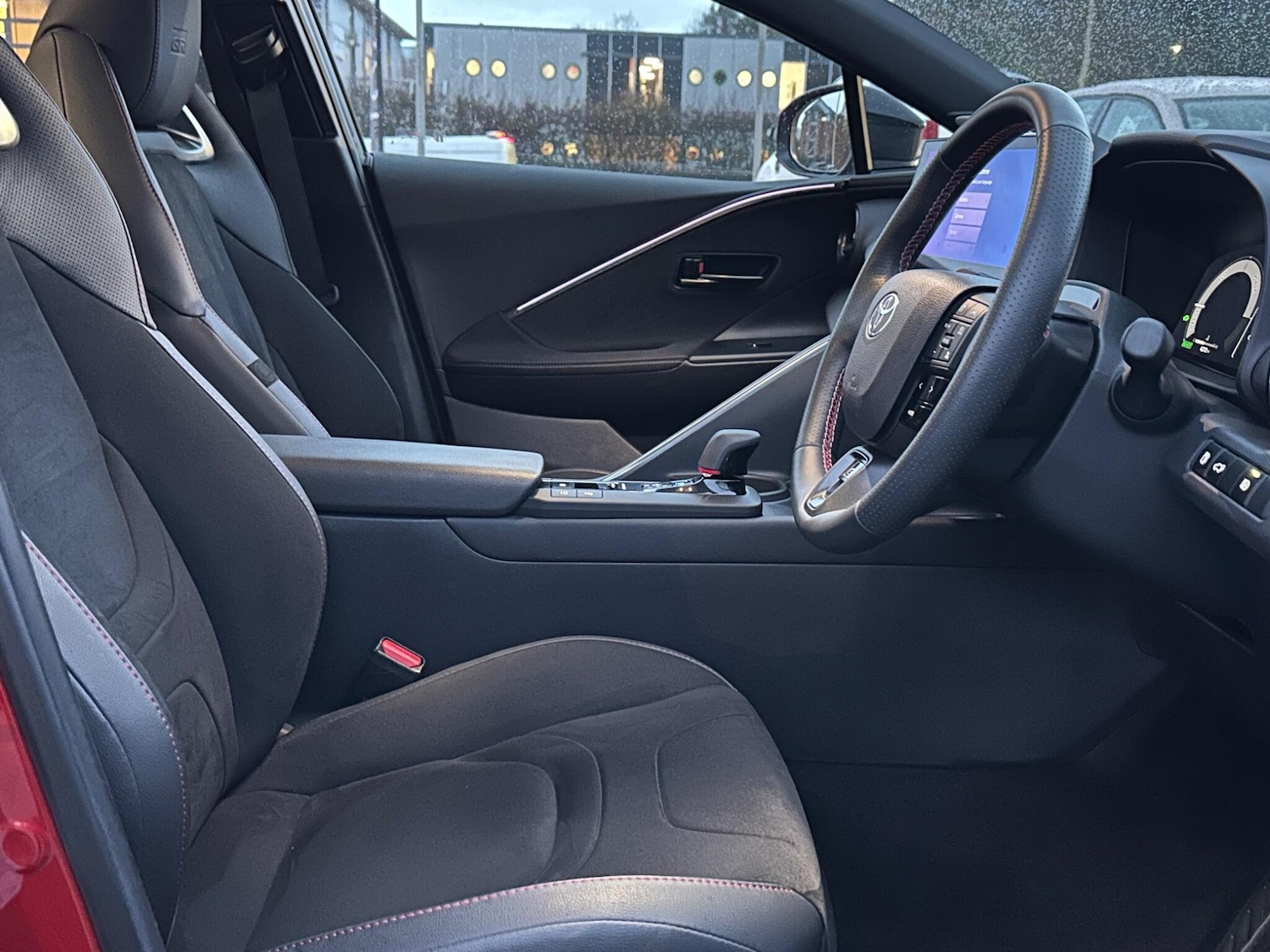 Used Toyota C-HR 2024 for sale - 76539163: Photo 12