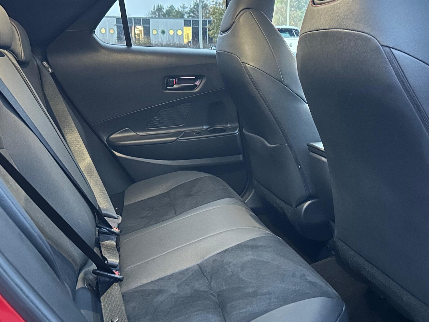 Used Toyota C-HR 2024 for sale - 76539163: Photo 13