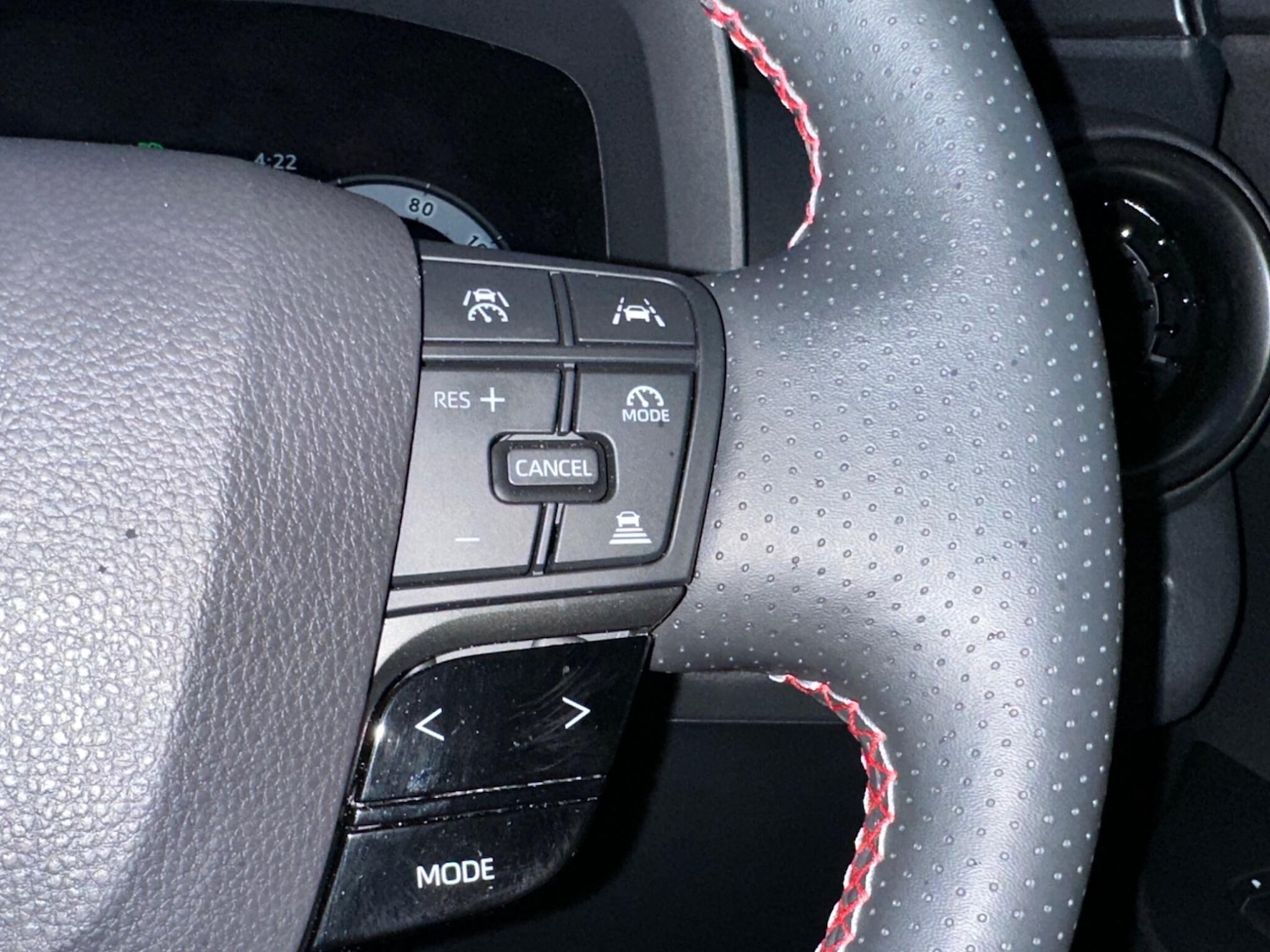 Used Toyota C-HR 2024 for sale - 76539163: Photo 19